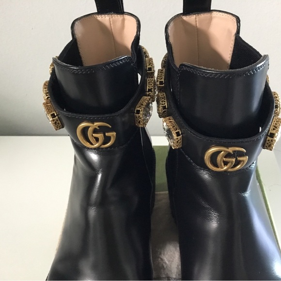 Gucci Leather Boots with Crystal  And GG Logo Ankle Belt - Picture 16 of 16